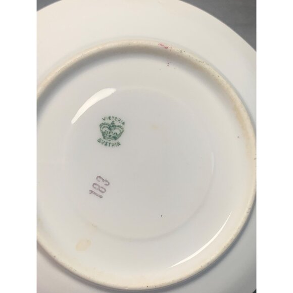 Victoria Austria Vintage Porcelain 3 Tea Cup & 2 Saucer Set - Picture 2 of 16